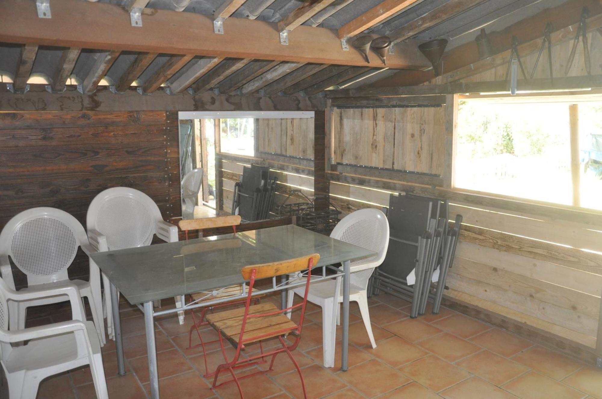 La Ferme De Tonton Jules Et Mame Julia Bed & Breakfast Entraigues-sur-la-Sorgue Eksteriør bilde